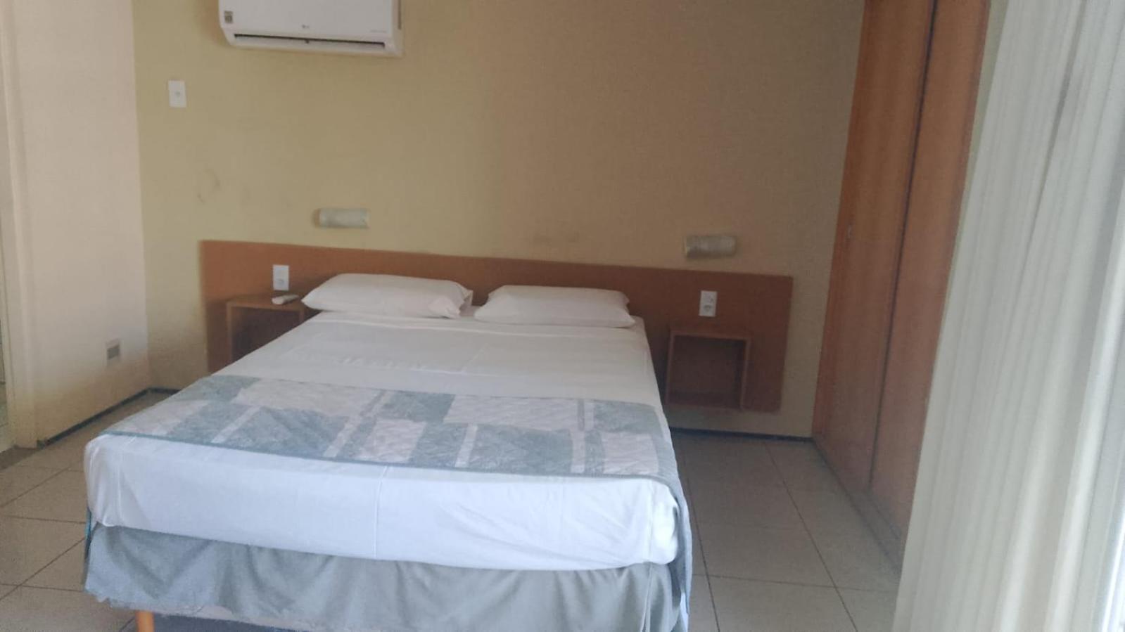 Meireles Perto Feirinha Beira Mar105 Apartamento